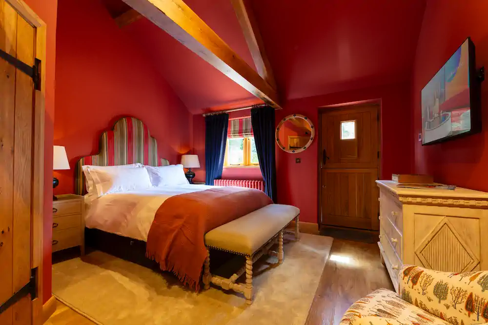 woodland-horseshoe-bed-2